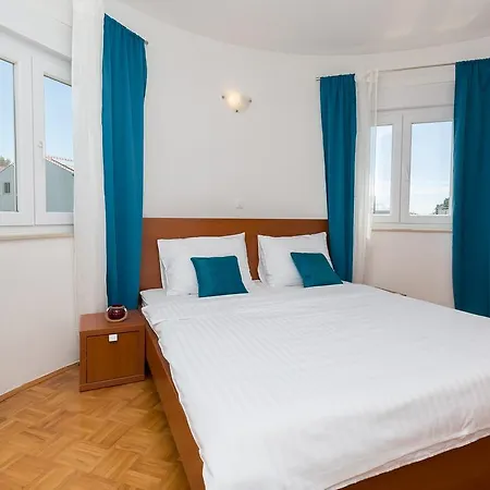 Apartment Romansa